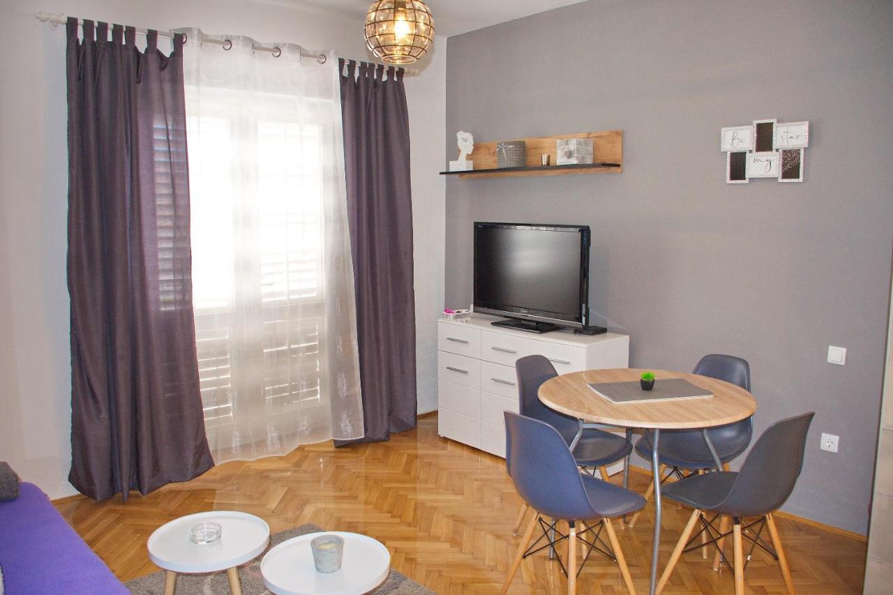 Apartments Mike ノヴァリャ エクステリア 写真